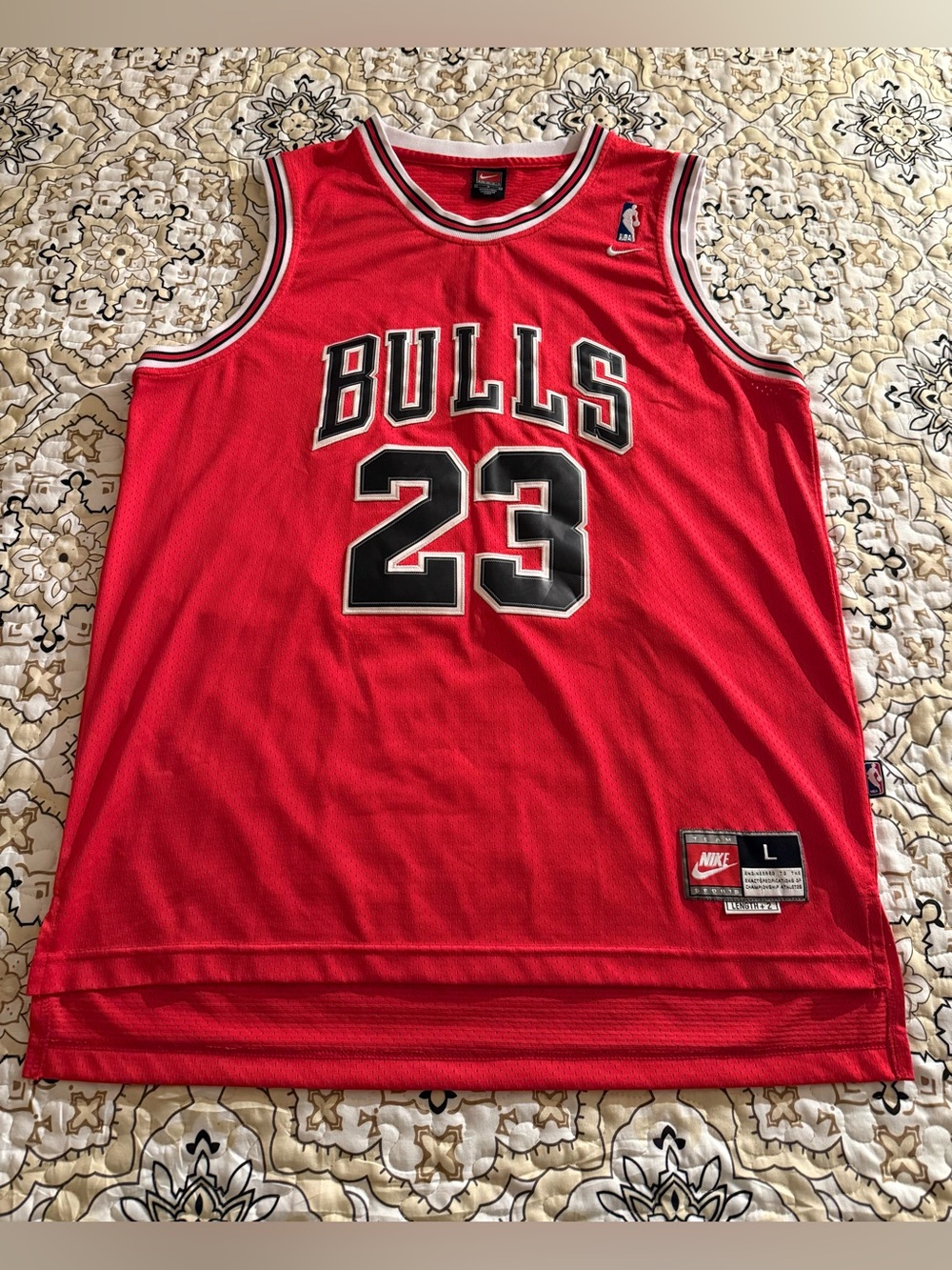 Nike Chicago Bulls Michael Jordan #23 Jersey Red/Black/White NBA Men’s L EUC